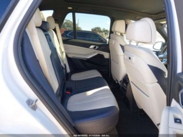 BMW X5 G05 2021 BMW X5 sDrive40i 2021 3.0 Benzyna 335KM, zdjęcie 12