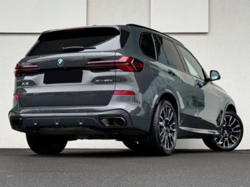 BMW X5 G05 SUV Plug-In Facelifting 3.0 50e 490KM 2026 BMW X5 xDrive50e Sport Suv 3.0 (489KM) 2026, zdjęcie 1