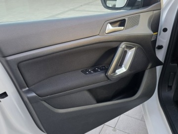 Peugeot 308 II SW 2.0 BlueHDi 150KM 2014 Peugeot 308 SW stan BDB /świeży rozrząd + olej/, zdjęcie 9