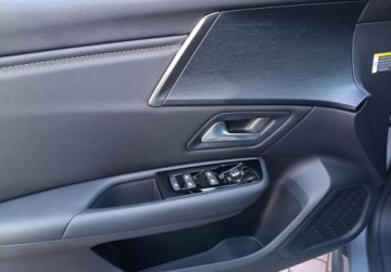 Citroen C5 III 2023 Citroen C5X Shine EAT8 1.2 Benzyna 130KM, zdjęcie 5