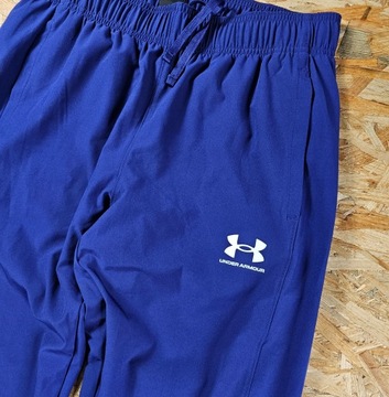 Zestaw Dresowy UNDER ARMOUR Sportowy Komplet Dres Spodnie Kurtka M