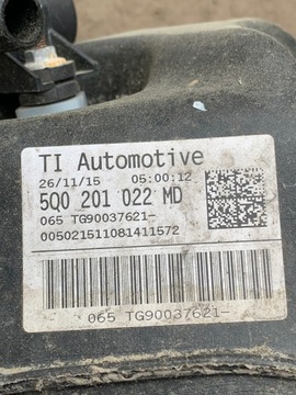 NÁDRŽ PALIVA VW GOLF VII GTE 5Q0201022