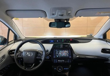 Toyota Prius IV Hatchback Plug-in 1.8 Hybrid Plug-in 122KM 2020 Toyota Prius Pluh-in ASO Bezwypadkowy R CARS Warszawa 1.8 Hybryda 122KM, zdjęcie 12