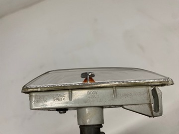 KIA VENGA SMĚROVKA BOČNÍ LEVÝ KONEKTOR 09-19