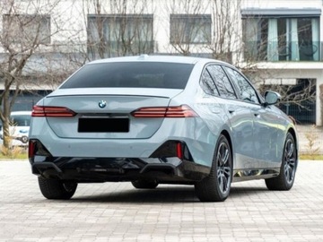 BMW Seria 5 G90-91 Touring 2.0 520d 197KM 2025 BMW Seria 5 520d xDrive Sport Sedan 2.0 (197KM) 2025, zdjęcie 3