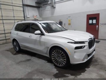 BMW X7 2024 BMW X7 Xdrive40i 2024 3.0 Benzyna 375KM, zdjęcie 6
