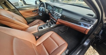 BMW Seria 5 F10-F11 Touring Facelifting 518d 150KM 2013 BMW Seria 5 2.0 d skora heda-up nawigacja 2.0 Diesel 150KM, zdjęcie 33
