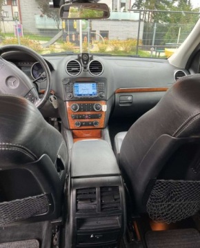 Mercedes Klasa GL X164 2008 Mercedes-Benz GL Mercedes-Benz GL 350 CDI DPF 4Matic BlueEFFICIENCY 7G-TRO, zdjęcie 24