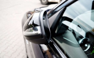 Mercedes GLC C253 2017 Mercedes-Benz GLC Bardzo bogate wyposazenie 2.0 Hybryda 320KM, zdjęcie 29