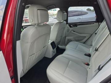 Porsche Macan SUV Facelifting II 2.0  265KM 2021 Porsche Macan 2.0 265 KM. FV23%., zdjęcie 33