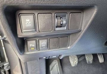 Nissan Qashqai II Crossover 1.2 DIG-T 115KM 2014 Nissan Qashqai Nissan Qashqai 1.2 DIG-T N-Vision 1.2 Benzyna 115KM, zdjęcie 29