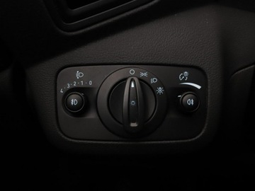 Ford Kuga II SUV Facelifting 1.5 EcoBoost 150KM 2018 Ford Kuga Navi, kam.cofania, pofg.fotele, tempomat, zdjęcie 28