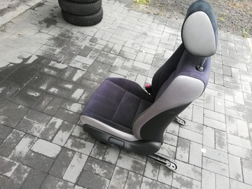 Honda civic VIII ufo 5d Левое сиденье