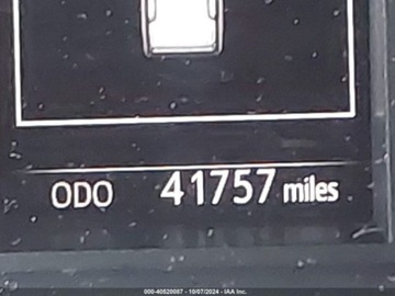 Toyota Tundra II 2020 Toyota Tundra Limited 2020, V8 5.7L 381KM, z ubezpieczalni. 5.7 Benzyna, zdjęcie 13