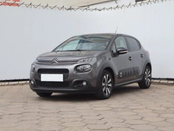 Citroen C3 III Hatchback 1.2 PureTech 110KM 2017 Citroen C3 1.2 PureTech, Salon Polska, zdjęcie 1