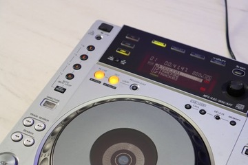 PIONEER CDJ 850
