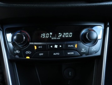 Suzuki SX4 II 2023 Suzuki SX4 S-Cross 1.4 BoosterJet, Salon Polska, zdjęcie 14