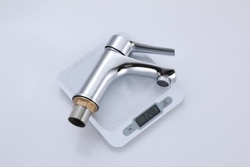 SORAT хромированный смеситель для умывальника