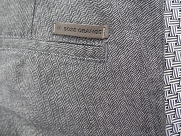 HUGO BOSS CHINO JAK NOWE roz 52