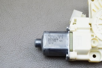 MOTOREK OKNO PŘEDNÍCH LEVÝCH DVEŘE MERCEDES-BENZ B (W246 W242)