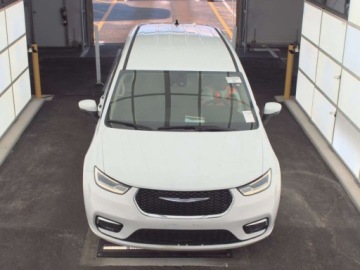 Chrysler Pacifica II 2023 Chrysler Pacifica Chrysler Pacifica Touring L FWD 2023 3.6 Benzyna 287KM, zdjęcie 6