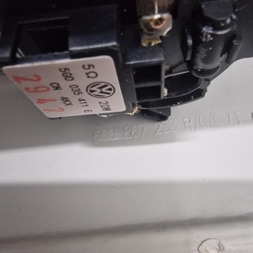 КРЫШКА СТОЙКИ ЛЕВАЯ GOLF VII 5G0867233R