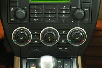 Land Rover Freelander II 2.2 TD4 160KM 2007 Land Rover Freelander 2.2 TD4, Salon Polska, zdjęcie 13