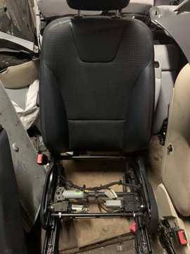 MERCEDES B KLASA W245 FOTEL ELEKTRYCZNY KIEROWCY