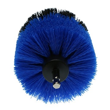 Мощная чистящая щетка.