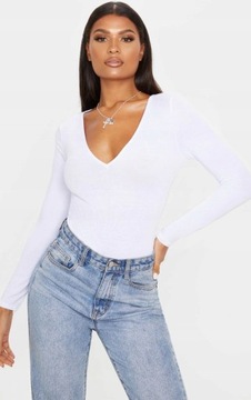 PRETTYLITTLETHING BODY Z DEKOLTEM XXL