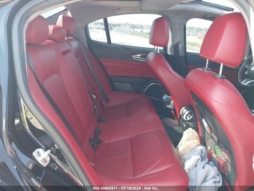 Alfa Romeo Giulia II Sedan Facelifting 2.0 Turbo 280KM 2021 Alfa Romeo Giulia 2021 Alfa Romeo Giulia Ti RWD 2.0 Benzyna 280KM, zdjęcie 7