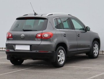Volkswagen Tiguan I SUV 2.0 TDI CR DPF 140KM 2011 VW Tiguan 2.0 TDI, Salon Polska, 4X4, DSG, Skóra, zdjęcie 4