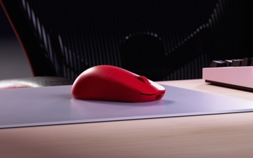 Беспроводная игровая мышь Pulsar X2H (средний размер 2), 54 г — Red Limited Ed.