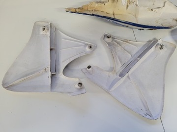 yamaha wr yzf 250 boczek błotnik owiewki