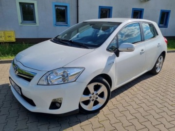 Toyota Auris I Hatchback 5d Facelifting 1.8 HSD 136KM 2011