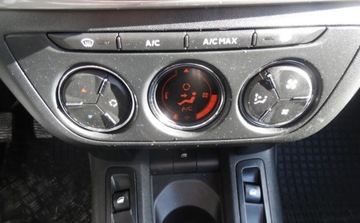 Citroen C-Elysee II Sedan 1.6 VTi 115KM 2016 Citroen C-Elysee I rej. 2017r, 1.6 LPG. Delikatnie uszkodzony lewy przod., zdjęcie 20