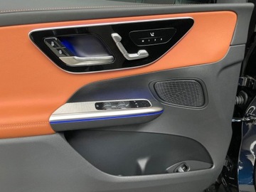 Mercedes GLC C254/X254 Coupe 2.0 200 204KM 2025 GLC Coupe 200 4-Matic AMG Line 2.0 (204KM) 2025, zdjęcie 8