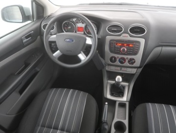 Ford Focus II Hatchback 5d 1.6 Duratec 100KM 2010 Ford Focus 1.6 16V, Salon Polska, Serwis ASO, zdjęcie 6