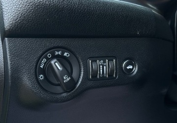 Dodge Challenger III 2015 Dodge Challenger Dodge Challenger 6.4 SRT Scat Pack SHAKER alpine alcantar, zdjęcie 20