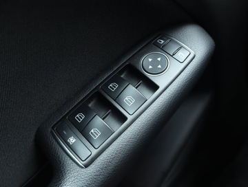 Mercedes Klasa B W246 Sports Tourer 180 BlueEFFICIENCY 122KM 2014 Mercedes B B 180, Navi, Klima, Parktronic, zdjęcie 15