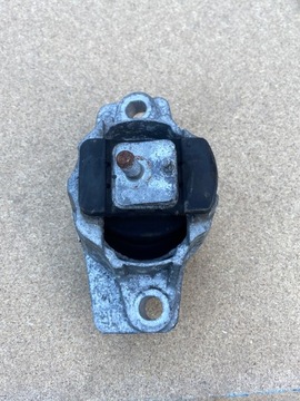 JAGUAR F-PACE 2.0 D ULOŽENÍ MOTORU HK83-6A003-GC