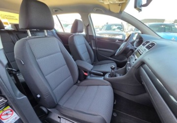 Volkswagen Golf VI Hatchback 5d 1.4 TSI 122KM 2010 Volkswagen Golf 1.4TSI 122KM 6Bieg Temp Klimatronic Parktronic ALU Oplaty, zdjęcie 13