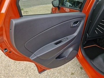 Renault Captur I 2016 Renault Captur 2016 Piekny rudy 1.2 benzyna 90 tys km zarejestrowany gwara, zdjęcie 17