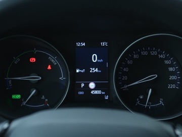 Toyota C-HR I Crossover Facelifting 1.8 Hybrid 122KM 2022 Toyota C-HR 1.8 Hybrid, Serwis ASO, Automat, zdjęcie 10