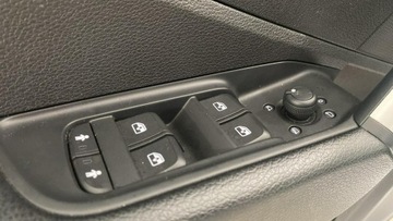 Audi Q2 SUV Facelifting 1.5 35 TFSI 150KM 2023 Audi Q2 35 TFSI S Tronic, zdjęcie 12