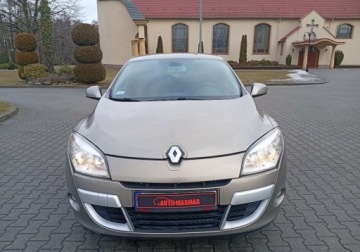 Renault Megane III Hatchback 1.6 16v 110KM 2008 Renault Megane Zarejestrowany - ubezpieczony - benzyna 1.6 Benzyna 110KM, zdjęcie 1