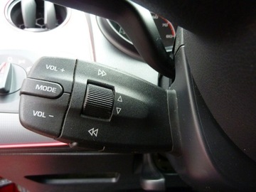 Seat Ibiza IV Hatchback 5d Facelifting 1.2 70KM 2014 Seat Ibiza 1.2 Benzynka, zdjęcie 20