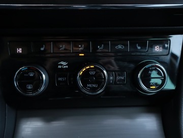 Skoda Superb III Kombi Facelifting 2.0 TSI 190KM 2020 Skoda Superb 2.0 TSI, Salon Polska, 1. Właściciel, zdjęcie 12