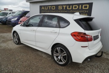 BMW Seria 2 F22-F23-F45-F46 Gran Tourer 220d 190KM 2015 BMW Seria 2 M-PakietFull-LED NaviKamera El.-KlapaAsystenty TempomatAmbiente, zdjęcie 31