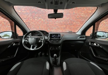 Peugeot 208 I Hatchback 3d 1.2 VTI 82KM 2014 Peugeot 208 Salon PL Czujniki Kamera niski przebieg Gwarancja w cenie Waw, zdjęcie 4